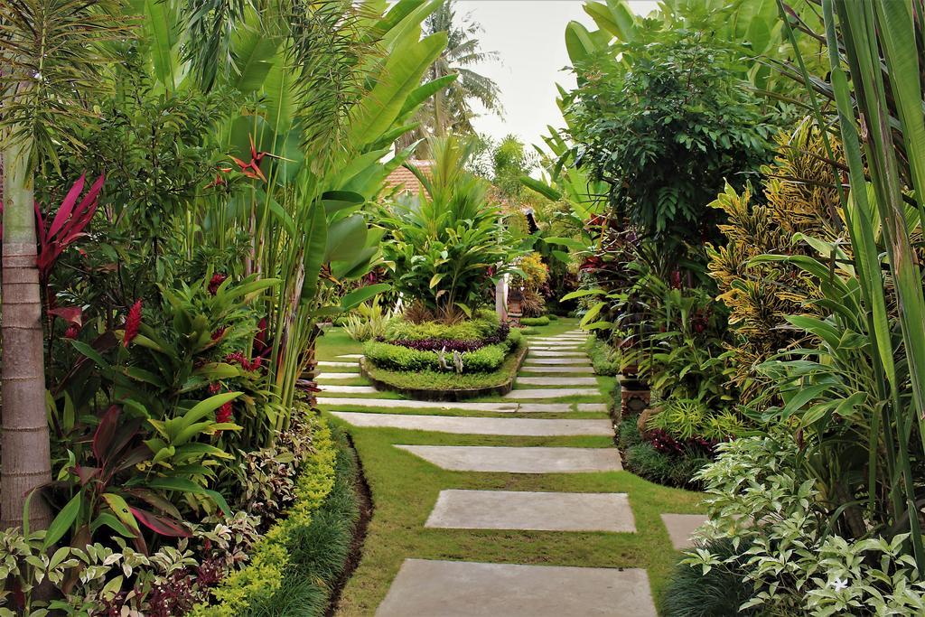 Saka Village Resort Ubud Exterior photo